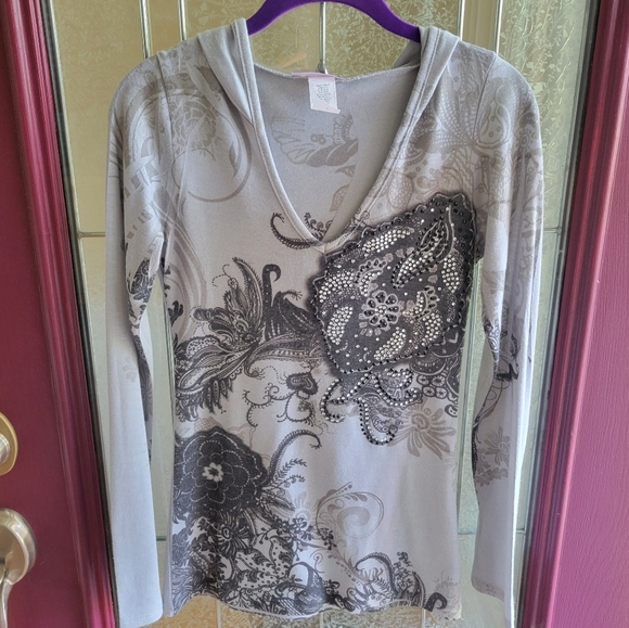 Pinkeli Hooded Embellished Jersey - Picture 2 of 16